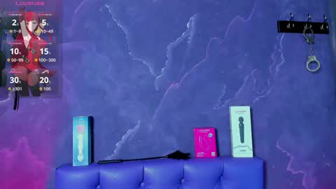 Lili  online show from November 12, 2025, 7:35 pm