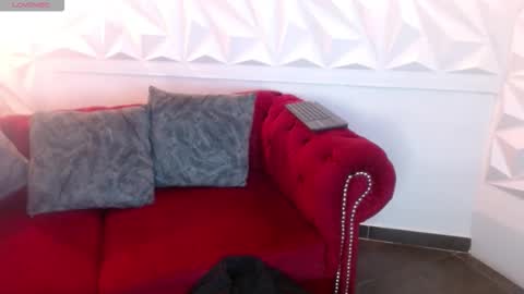 Snapshot of liliana_pink chatting on March 18, 2026, 12:25 am liliana online show from March 18, 2026, 12:25 am