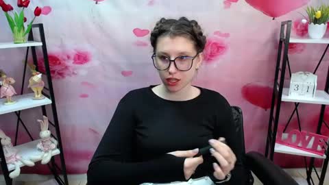Snapshot of lilianashine chatting on May 31, 2026, 5:04 am lilianashine online show from May 31, 2026, 5:04 am