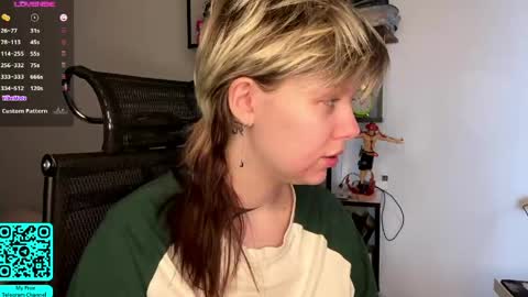 Lilian online show from April 14, 2026, 7:14 am