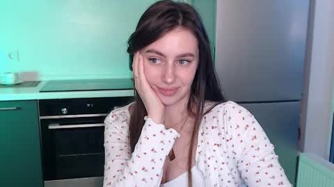 Snapshot of liliatlu chatting on April 21, 2026, 2:51 am Lilu online show from April 21, 2026, 2:51 am