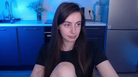 Snapshot of liliatlu chatting on July 5, 2026, 9:11 pm Lilu online show from July 5, 2026, 9:11 pm