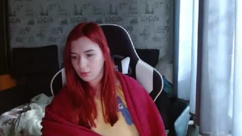 liliawoolf online show from March 1, 2025, 8:23 am