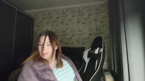 liliawoolf online show from January 11, 2026, 5:18 pm