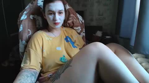 liliawoolf online show from March 8, 2026, 5:44 am