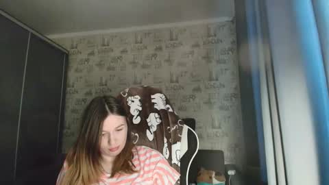 liliawoolf online show from June 11, 2026, 3:15 am
