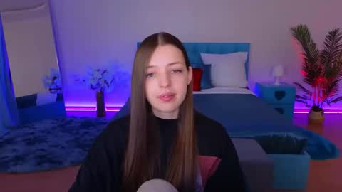 Lili Bakery online show from June 9, 2026, 2:23 am