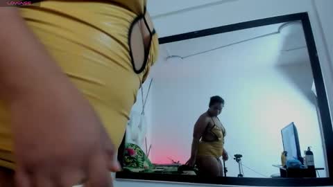 LIli cameron  online show from April 2, 2026, 11:41 am