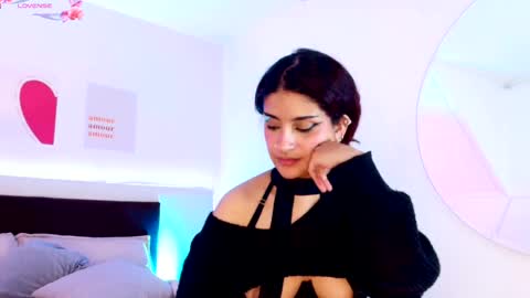 Lilith Savett online show from April 18, 2026, 7:58 pm