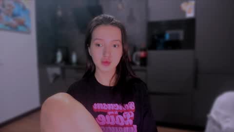 Snapshot of lililaluna chatting on January 30, 2025, 6:10 pm ... online show from January 30, 2025, 6:10 pm