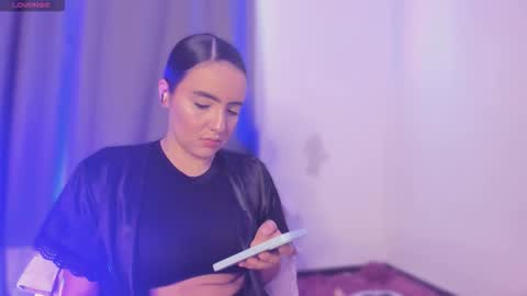 lilirouse online show from March 20, 2026, 4:01 pm