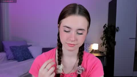 lilit_charm online show from June 15, 2026, 3:20 am
