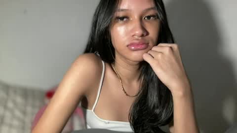 Chloe online show from June 26, 2026, 3:44 am