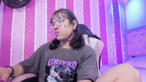 lilith  online show from February 13, 2026, 12:45 pm