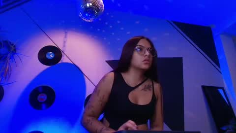 Lilith and Khloe  online show from October 8, 2025, 11:30 am