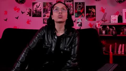 MISTRESS LILITH online show from November 3, 2025, 10:32 pm