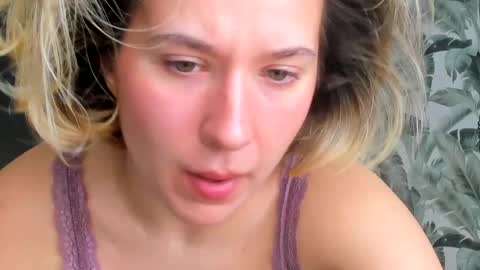 lilith online show from April 10, 2026, 11:15 am