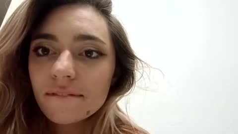 lilith_luv444 online show from May 12, 2026, 6:10 am