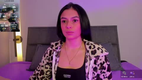 Snapshot of lilith_petit_ chatting on June 4, 2026, 12:44 pm Lili petit online show from June 4, 2026, 12:44 pm