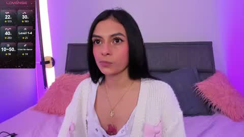 Snapshot of lilith_petit_ chatting on July 15, 2026, 1:05 pm Lili petit online show from July 15, 2026, 1:05 pm