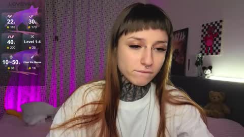 lilith_poison online show from November 20, 2025, 6:18 pm