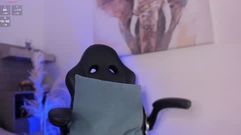 lilith_sage_ online show from January 22, 2025, 11:34 am