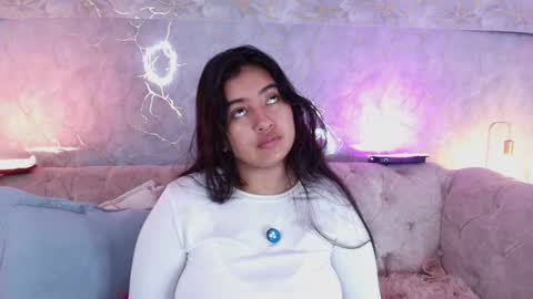 lilithcb_ online show from January 5, 2026, 8:34 pm