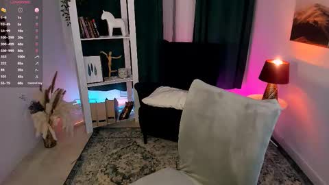 Lilith online show from September 12, 2025, 4:51 pm