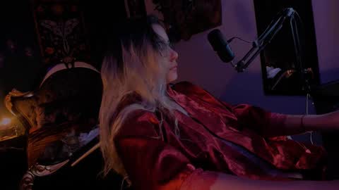 lilithmystic01 online show from January 24, 2025, 10:32 am