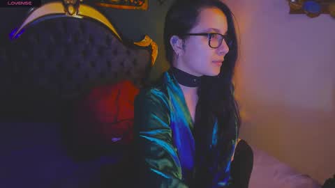 lilithmystic01 online show from October 18, 2025, 1:34 pm