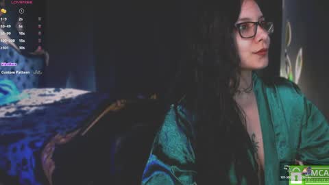 Snapshot of lilithmystic01 chatting on May 9, 2026, 1:16 pm lilithmystic01 online show from May 9, 2026, 1:16 pm