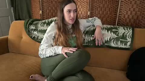 L online show from March 13, 2026, 4:24 pm