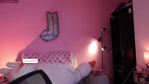 Snapshot of lilithrose_2 chatting on May 20, 2026, 8:59 pm lilithrose_2 online show from May 20, 2026, 8:59 pm