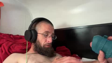 liliths_duck online show from May 9, 2026, 10:53 am