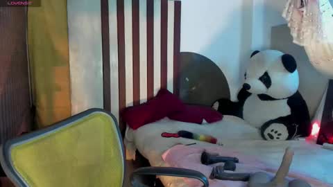 lilithsabeth online show from October 31, 2025, 1:06 am