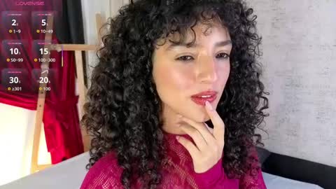 jessi 3 online show from September 19, 2025, 6:41 pm