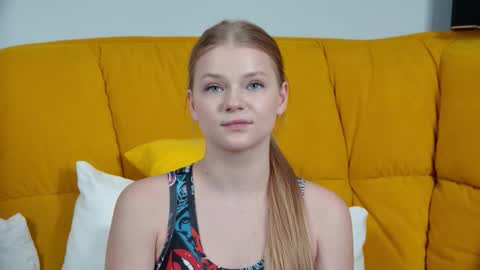 Snapshot of lilitrosen chatting on September 12, 2025, 5:35 pm lilitrosen online show from September 12, 2025, 5:35 pm