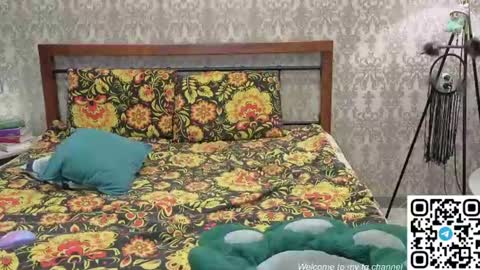 Snapshot of lill_mary chatting on June 25, 2026, 5:12 am Maria online show from June 25, 2026, 5:12 am