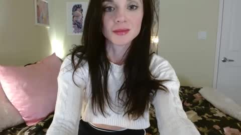 Lillian Rose online show from February 26, 2025, 3:53 am