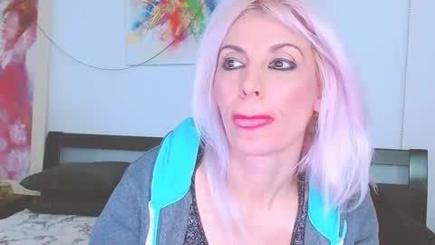 Lara online show from February 13, 2025, 3:29 am