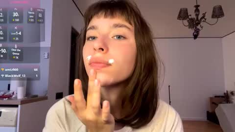 Amelia online show from March 12, 2026, 6:19 am