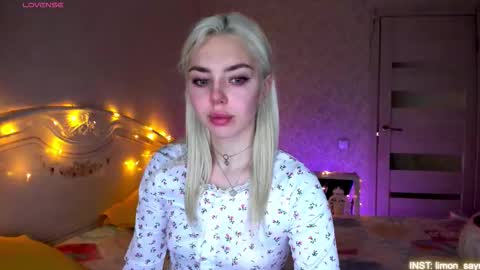 LilliMoore online show from March 22, 2026, 11:41 pm