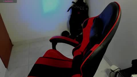 lillith_777 online show from September 18, 2025, 12:45 am