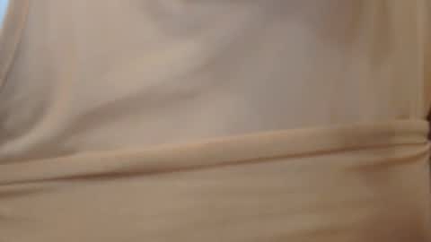 Lilu online show from November 5, 2025, 9:26 pm