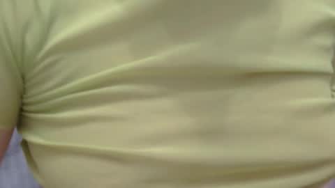 Lilu online show from March 5, 2026, 1:23 am