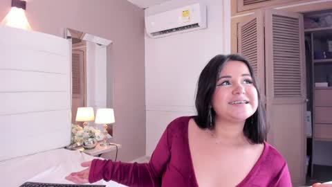 Lizeth follow me in my igimlilycute 3 online show from January 26, 2025, 9:51 am