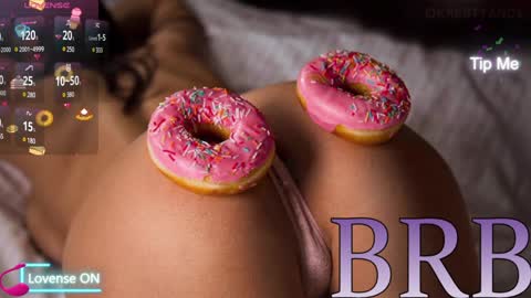 Lilly  online show from December 14, 2024, 9:45 pm