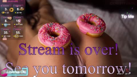 Lilly  online show from January 22, 2025, 4:23 am