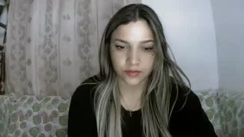 Sey - Lilly  online show from March 17, 2026, 6:17 am