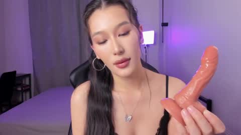 Lilly online show from June 7, 2026, 5:16 pm
